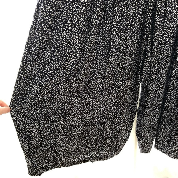 Vintage Jeffrey & Dara Floral Romper - Picture 6 of 10